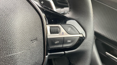 Peugeot 2008 1.2 PureTech 130 Allure 5dr EAT8 Petrol Estate